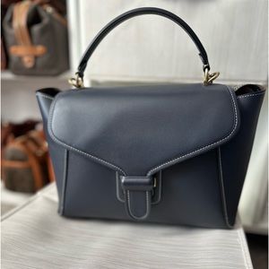 EUC Coach Courier Carryall